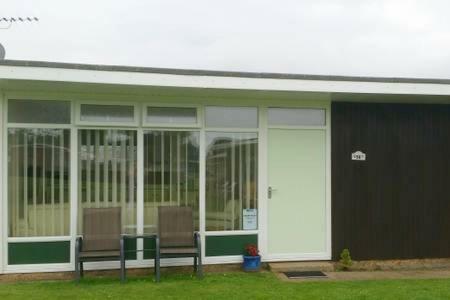 Chalet 56 Vila Stalham Exterior foto